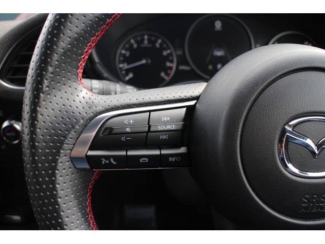 MAZDA3ファストバック 15S レトロスポーツエディション マシーングレープレミアムメタリック F/R/Sアンダースポイラー・ルーフスポイラー ETC 360度カメラ バック&フロントカメラ ナビ連動型前後ドラレコ シートヒーター BOSEサウンド 禁煙車(62枚目)