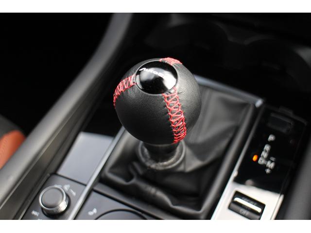 MAZDA3ファストバック 15S レトロスポーツエディション マシーングレープレミアムメタリック F/R/Sアンダースポイラー・ルーフスポイラー ETC 360度カメラ バック&フロントカメラ ナビ連動型前後ドラレコ シートヒーター BOSEサウンド 禁煙車(69枚目)