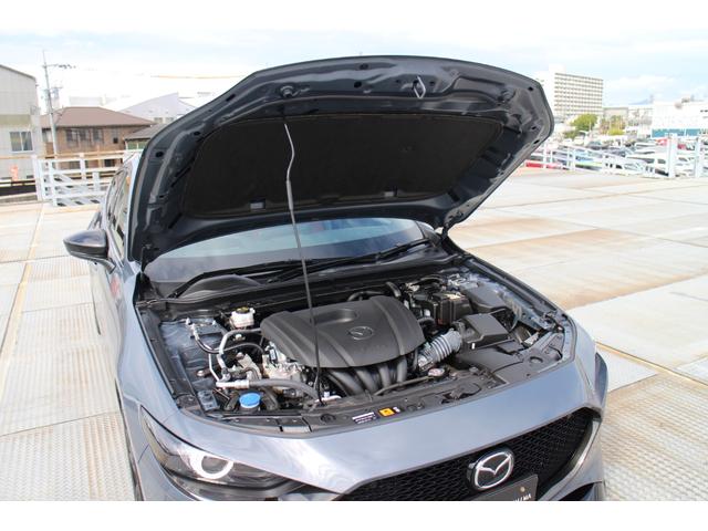 MAZDA3ファストバック 15S レトロスポーツエディション マシーングレープレミアムメタリック F/R/Sアンダースポイラー・ルーフスポイラー ETC 360度カメラ バック&フロントカメラ ナビ連動型前後ドラレコ シートヒーター BOSEサウンド 禁煙車(71枚目)