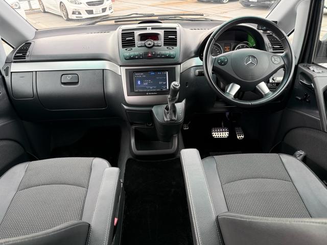 Vクラス V350 トレンド 3列シート WALDエアロカスタム 両側電動スライドドア 18インチアルミホイール シートヒーター ナビ TV フリップダウンモニター パワーアンプ Bluetooth ハーフレザーシート(11枚目)