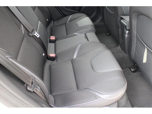 Ｖ４０ Ｄ４　モメンタム　ディーゼルターボ　後期モデル　純正ナビ　ＴＶ　Ｂｌｕｅｔｏｏｔｈ接続　バックカメラ　クリアランスソナー　ＥＴＣ　フロントドラレコ　パドルシフト　運転席パワーシート　衝突軽減ブレーキ　ＢＬＩＳ（15枚目）