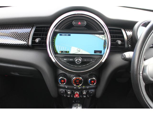 MINI クーパーS クーパーS 5ドア 純正ナビ Bluetooth バックカメラ ETC 16インチアルミ スペアキー(10枚目)