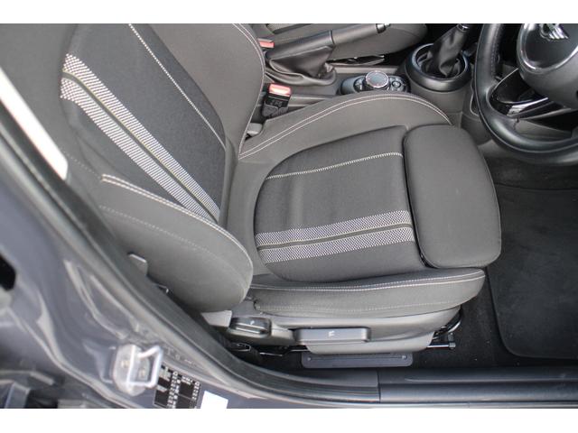 MINI クーパーS クーパーS 5ドア 純正ナビ Bluetooth バックカメラ ETC 16インチアルミ スペアキー(13枚目)