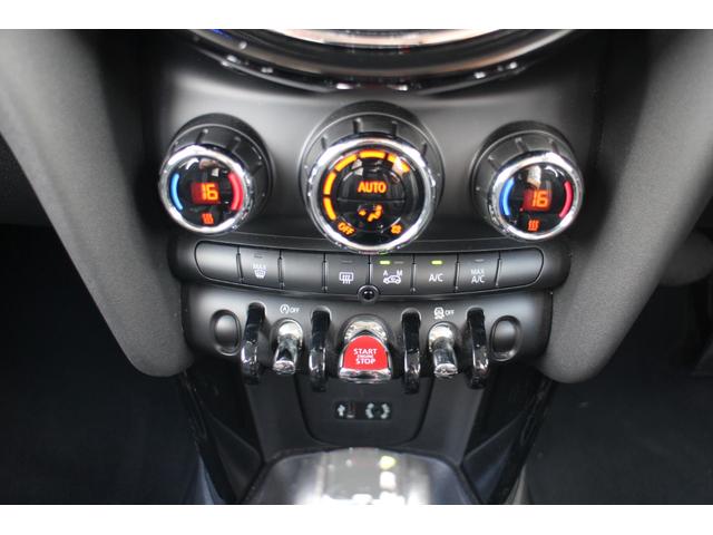 MINI クーパーS クーパーS 5ドア 純正ナビ Bluetooth バックカメラ ETC 16インチアルミ スペアキー(42枚目)