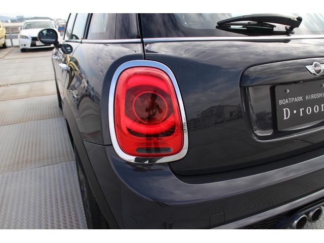 MINI クーパーS クーパーS 5ドア 純正ナビ Bluetooth バックカメラ ETC 16インチアルミ スペアキー(73枚目)