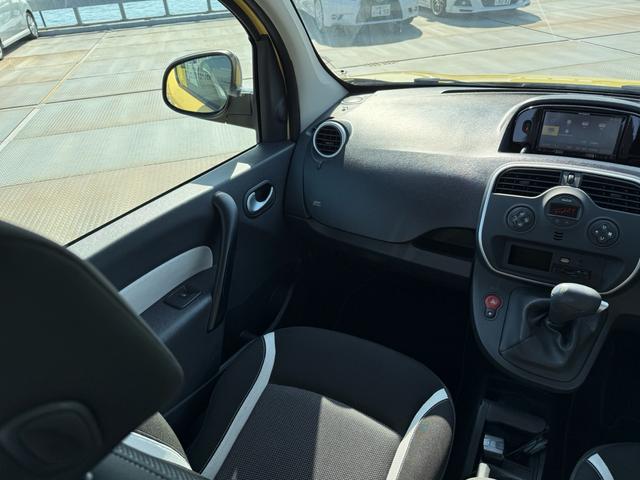 カングー ゼン　ワンオーナー　両側スライドドア　カロッツェリアナビ　ＴＶ　Ｂｌｕｅｔｏｏｔｈ　バックカメラ　キーレス　スペアキー　ＥＴＣ（54枚目）