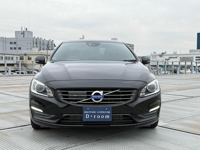 S60 D4 ダイナミックエディション 純正ナビ TV Bluetooth 18インチアルミホイール BLS クルーズコントロール 黒革シート シートヒーター パドルシフト パワーシート プッシュスタート バックカメラ クリアランスソナー(2枚目)