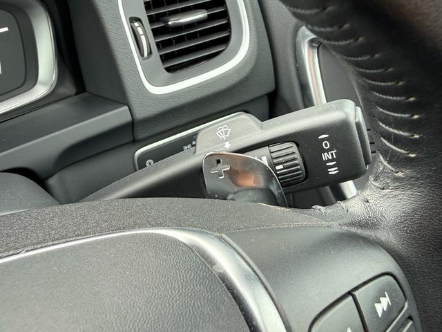 S60 D4 ダイナミックエディション 純正ナビ TV Bluetooth 18インチアルミホイール BLS クルーズコントロール 黒革シート シートヒーター パドルシフト パワーシート プッシュスタート バックカメラ クリアランスソナー(55枚目)