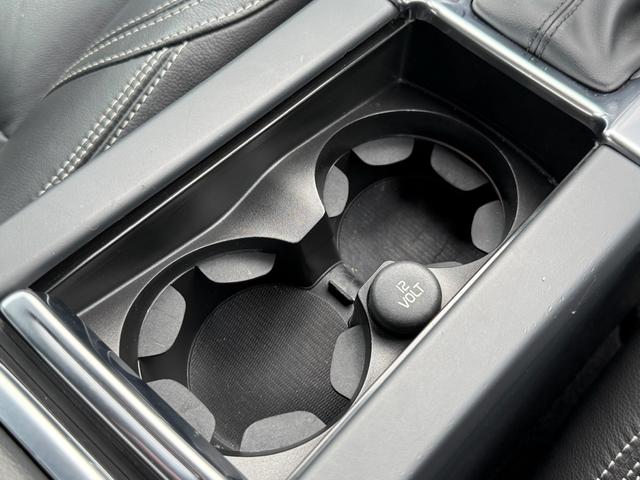 S60 D4 ダイナミックエディション 純正ナビ TV Bluetooth 18インチアルミホイール BLS クルーズコントロール 黒革シート シートヒーター パドルシフト パワーシート プッシュスタート バックカメラ クリアランスソナー(67枚目)