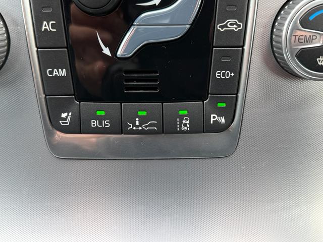 S60 D4 ダイナミックエディション 純正ナビ TV Bluetooth 18インチアルミホイール BLS クルーズコントロール 黒革シート シートヒーター パドルシフト パワーシート プッシュスタート バックカメラ クリアランスソナー(71枚目)