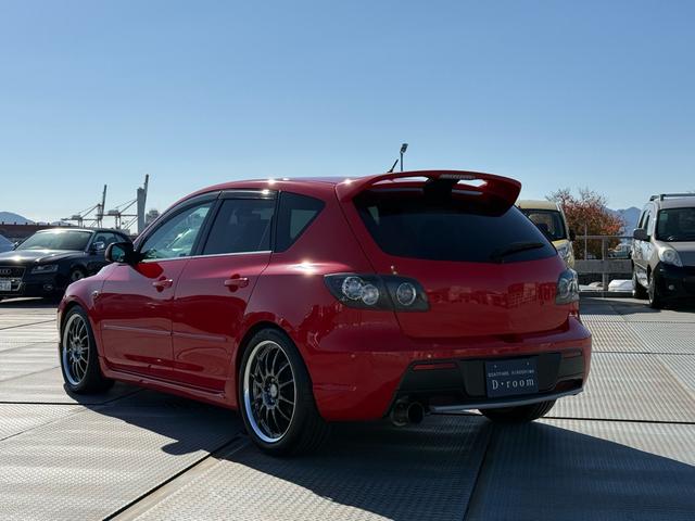 マツダスピードアクセラ ベースグレード　６ＭＴ　ホットハッチ　ワンオーナー　ＥＸＡＳマフラー　ＲＳ☆Ｒ車高調　Ｄｅｆｉ追加メーター　ＥＶＣ　ＷＯＲＫ１８インチＡＷ　スマートキー　バックカメラ　ＴＶ　ＥＴＣ　ＢＯＳＥサウンド　ナビ（4枚目）