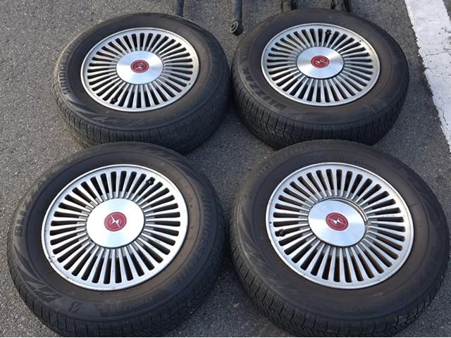 ルーチェ Ｖ６－３０００　ロイヤルクラシック　純正ホイール付属　タイミングベルト新品部品付属　車高調　運転席助手席パワーシート（17枚目）