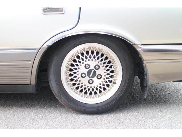ルーチェ Ｖ６－３０００　ロイヤルクラシック　純正ホイール付属　タイミングベルト新品部品付属　車高調　運転席助手席パワーシート（32枚目）