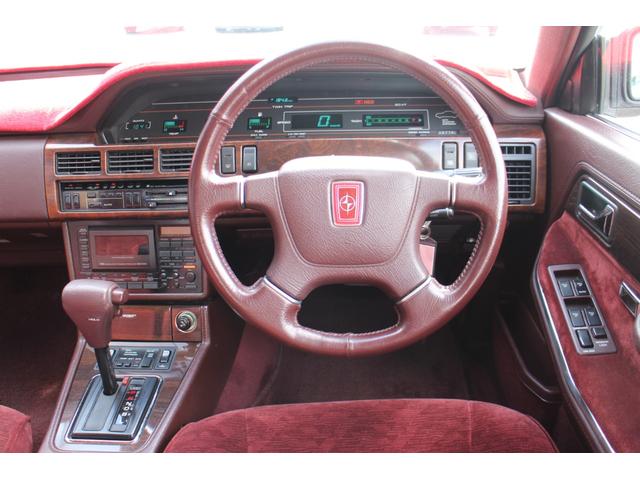 ルーチェ Ｖ６－３０００　ロイヤルクラシック　純正ホイール付属　タイミングベルト新品部品付属　車高調　運転席助手席パワーシート（40枚目）