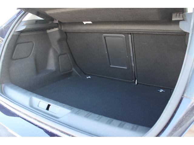 ３０８ アリュール　ブルーＨＤｉ　ディーゼルターボ／ＬＥＤヘッドライト／フルセグＴＶ／純正タッチパネルスクリーンオーディオ　ナビ　／Ｂカメラ／ＥＴＣ／プッシュスタートスマートキー／アイドリングストップ／クリアランスソナー／取説．保証書（31枚目）