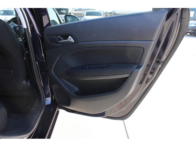 ３０８ アリュール　ブルーＨＤｉ　ディーゼルターボ／ＬＥＤヘッドライト／フルセグＴＶ／純正タッチパネルスクリーンオーディオ　ナビ　／Ｂカメラ／ＥＴＣ／プッシュスタートスマートキー／アイドリングストップ／クリアランスソナー／取説．保証書（57枚目）