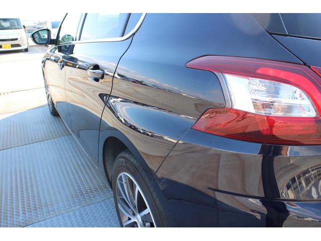 ３０８ アリュール　ブルーＨＤｉ　ディーゼルターボ／ＬＥＤヘッドライト／フルセグＴＶ／純正タッチパネルスクリーンオーディオ　ナビ　／Ｂカメラ／ＥＴＣ／プッシュスタートスマートキー／アイドリングストップ／クリアランスソナー／取説．保証書（76枚目）