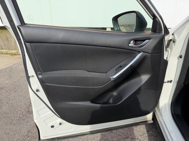 ＣＸ－５ ＸＤ　社外ＨＤＤナビ　フルセグＴＶ　バックカメラ　ＥＴＣ　プッシュスタート　ｉｓｔｏｐ機能　オートライト　ＨＩＤライト　フォグランプ　スマートキー（11枚目）