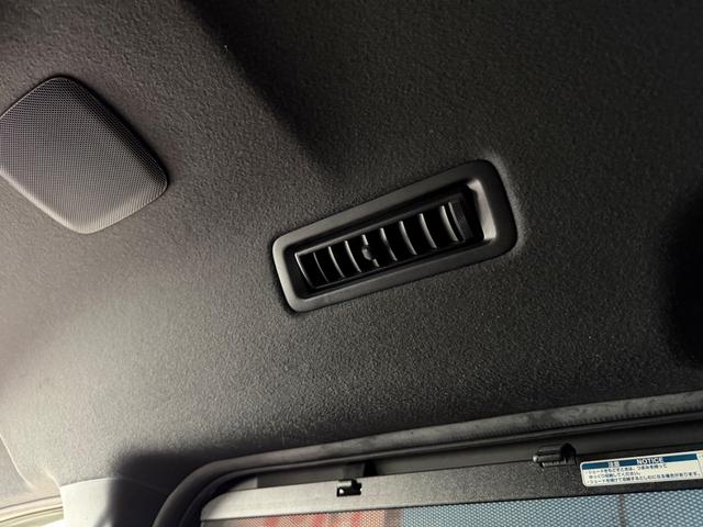 ヴォクシー ＺＳ　煌ＩＩ　純正９インチＳＤナビ　デジタルインナーミラー　後席モニター　両側パワスラ　ＥＴＣ　バックカメラ　フルセグＴＶ　ＢＴオーディオ　ＨＤＭＩ　ＬＥＤヘッドライト　トヨタセーフティセンス　クルコン　スマートキ（56枚目）