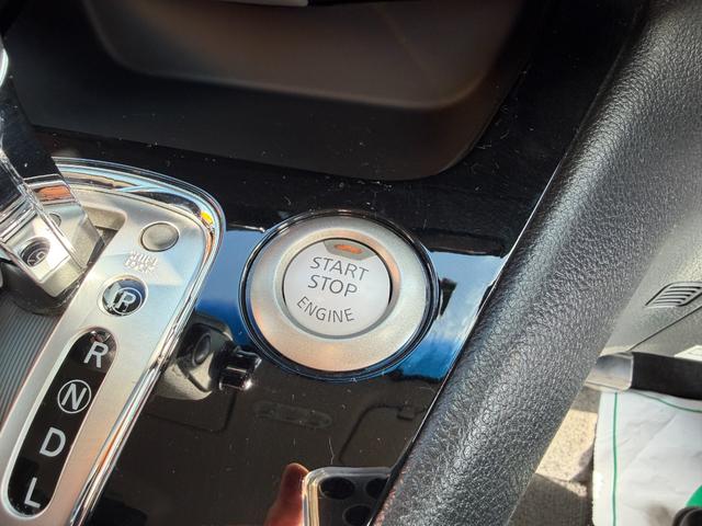 セレナ ハイウェイスター　Ｖセレ＋セーフティ　ＳＨＶ　Ａセフ　純正ＳＤナビ　フルセグＴＶ　アラウンドビューモニター　両側パワスラ　左側オートステップ　ＬＥＤライト　インテリキー　ドラレコ　ＥＴＣ　エマブレ　クルコン　ＢＴオーディオ　全国６か月保証付き（32枚目）