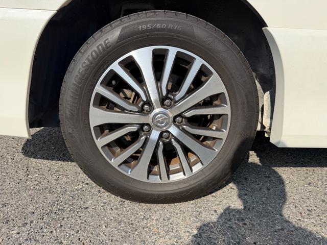 セレナ ハイウェイスター　Ｖセレ＋セーフティ　ＳＨＶ　Ａセフ　純正ＳＤナビ　フルセグＴＶ　アラウンドビューモニター　両側パワスラ　左側オートステップ　ＬＥＤライト　インテリキー　ドラレコ　ＥＴＣ　エマブレ　クルコン　ＢＴオーディオ　全国６か月保証付き（72枚目）