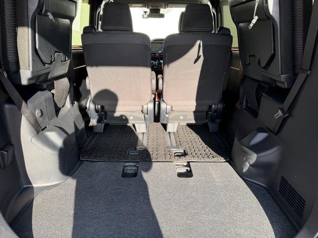 ヴォクシー ZS 煌II 純正10インチナビ 12.1インチ後席モニター フルセグTV 両側パワースライドドア 前ドラレコ Bluetooth ETC LEDヘッドライト LEDフォグランプ オートマチックハイビーム(12枚目)