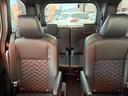 後部座席も広々空間!