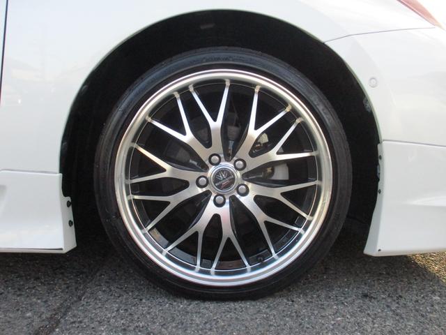 プリウス Aプレミアム サンルーフ モデリスタエアロ 社外18アルミ ローダウンサス 純正ワイドナビ フルセグ バックモニター ブルートゥース ビルトインETC ブラックレザー シートヒーター BSM HUD AC100V(12枚目)