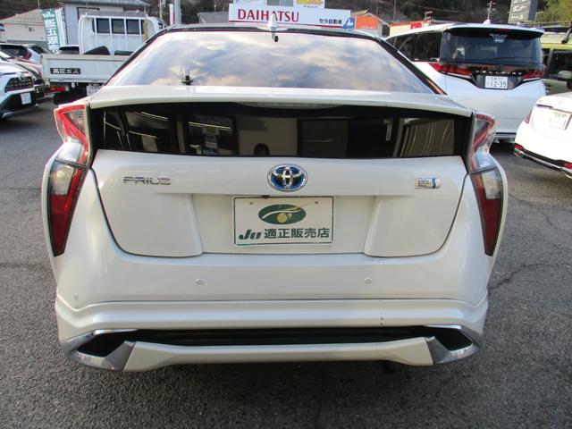 プリウス Aプレミアム サンルーフ モデリスタエアロ 社外18アルミ ローダウンサス 純正ワイドナビ フルセグ バックモニター ブルートゥース ビルトインETC ブラックレザー シートヒーター BSM HUD AC100V(17枚目)