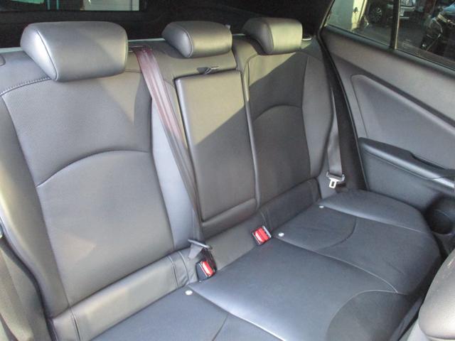 プリウス Aプレミアム サンルーフ モデリスタエアロ 社外18アルミ ローダウンサス 純正ワイドナビ フルセグ バックモニター ブルートゥース ビルトインETC ブラックレザー シートヒーター BSM HUD AC100V(43枚目)