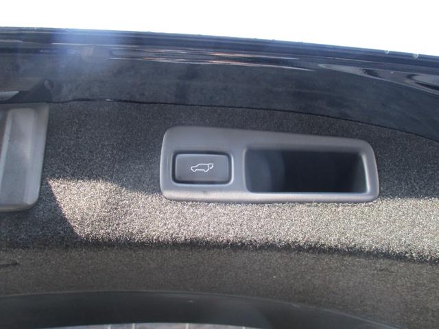 ハリアー プログレス メタル アンド レザーパッケージ サンルーフ モデリスタエアロ メーカーOPJBLサウンド フルセグTV パノラマモニター ブラックレザーエアシート パワーシート パワーバックドア セーフティセンス コーナーセンサー HOLDブレーキ(47枚目)