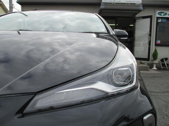 プリウス Ａツーリングセレクション　ＴＲＤエアロ　ＴＲＤ１８インチＡＷ　ＡＬＰＩＮＥ９インチナビ　フルセグＴＶ　ＤＶＤ　バックカメラ　レーダークルーズコントロール　トヨタセーフティセンス　ＬＥＤヘッドライト　レザーシート　シートヒーター（6枚目）
