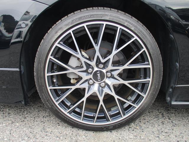 プリウス Ａツーリングセレクション　ＴＲＤエアロ　ＴＲＤ１８インチＡＷ　ＡＬＰＩＮＥ９インチナビ　フルセグＴＶ　ＤＶＤ　バックカメラ　レーダークルーズコントロール　トヨタセーフティセンス　ＬＥＤヘッドライト　レザーシート　シートヒーター（22枚目）