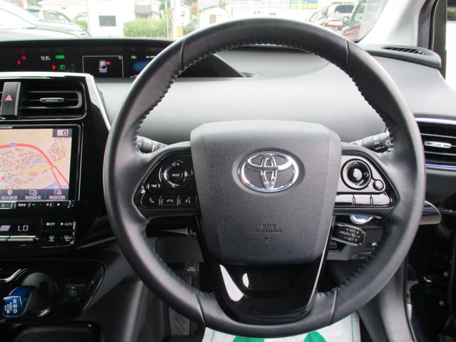 プリウス Ａツーリングセレクション　ＴＲＤエアロ　ＴＲＤ１８インチＡＷ　ＡＬＰＩＮＥ９インチナビ　フルセグＴＶ　ＤＶＤ　バックカメラ　レーダークルーズコントロール　トヨタセーフティセンス　ＬＥＤヘッドライト　レザーシート　シートヒーター（32枚目）
