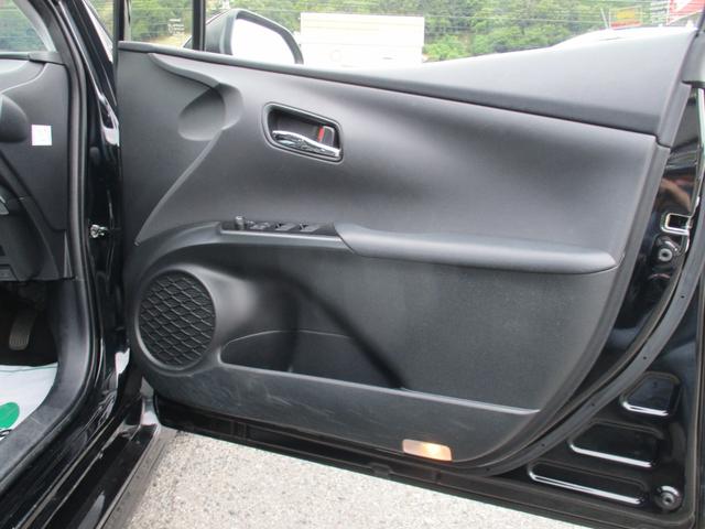 プリウス Ａツーリングセレクション　ＴＲＤエアロ　ＴＲＤ１８インチＡＷ　ＡＬＰＩＮＥ９インチナビ　フルセグＴＶ　ＤＶＤ　バックカメラ　レーダークルーズコントロール　トヨタセーフティセンス　ＬＥＤヘッドライト　レザーシート　シートヒーター（57枚目）