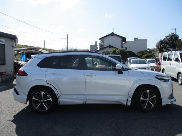 カローラクロス Z パノラマルーフ モデリスタエアロ モデリスタカラードフェンダー ハーフレザーシート HUD 社外18アルミ アルパイン9インチナビ フルセグ ブルートゥース DVD ドラレコ ビルトインETC2.0(9枚目)