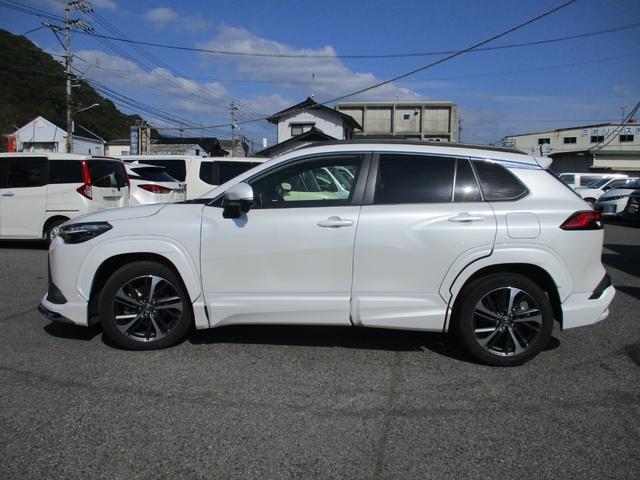 カローラクロス Z パノラマルーフ モデリスタエアロ モデリスタカラードフェンダー ハーフレザーシート HUD 社外18アルミ アルパイン9インチナビ フルセグ ブルートゥース DVD ドラレコ ビルトインETC2.0(10枚目)