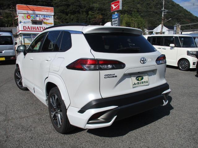 カローラクロス Z パノラマルーフ モデリスタエアロ モデリスタカラードフェンダー ハーフレザーシート HUD 社外18アルミ アルパイン9インチナビ フルセグ ブルートゥース DVD ドラレコ ビルトインETC2.0(11枚目)