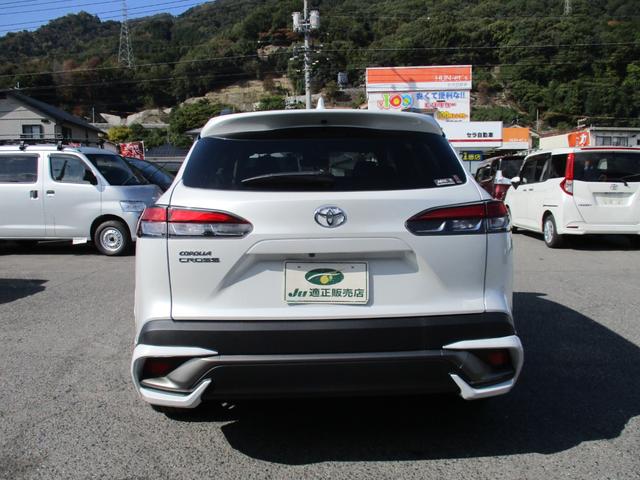 カローラクロス Z パノラマルーフ モデリスタエアロ モデリスタカラードフェンダー ハーフレザーシート HUD 社外18アルミ アルパイン9インチナビ フルセグ ブルートゥース DVD ドラレコ ビルトインETC2.0(12枚目)