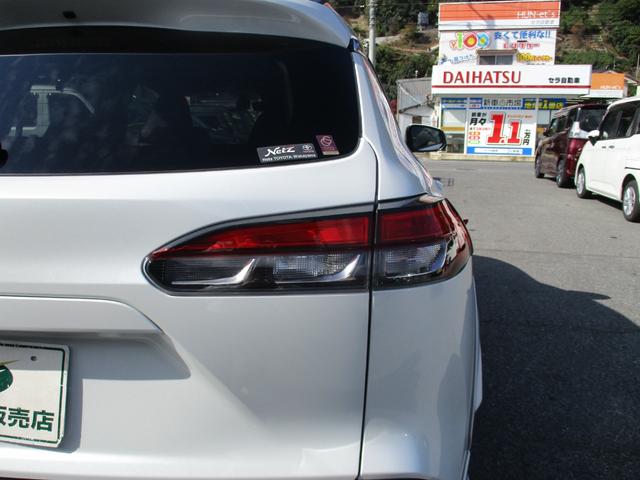 カローラクロス Z パノラマルーフ モデリスタエアロ モデリスタカラードフェンダー ハーフレザーシート HUD 社外18アルミ アルパイン9インチナビ フルセグ ブルートゥース DVD ドラレコ ビルトインETC2.0(15枚目)