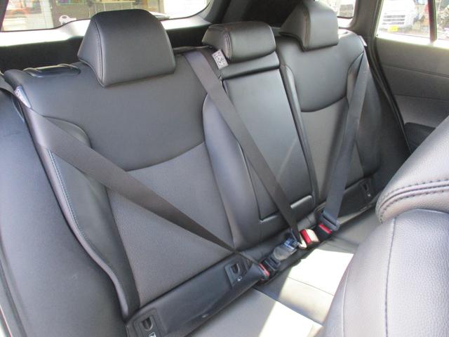 カローラクロス Z パノラマルーフ モデリスタエアロ モデリスタカラードフェンダー ハーフレザーシート HUD 社外18アルミ アルパイン9インチナビ フルセグ ブルートゥース DVD ドラレコ ビルトインETC2.0(43枚目)