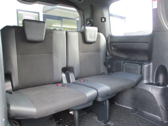 ノア ハイブリッドSi ダブルバイビー モデリスタエアロ 純正10インチワイドナビ 純正フリップダウンモニター フルセグTV ブルートゥース バックモニター 両側パワースライド ハーフレザー調シート F左右シートヒーター 社外18インチAW(58枚目)