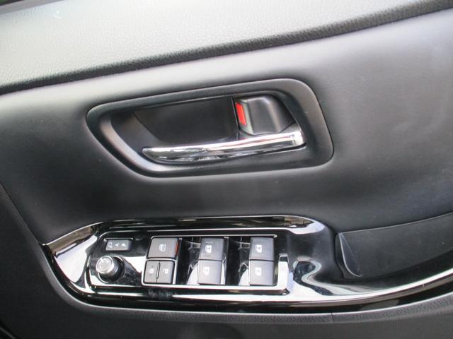 ノア ハイブリッドSi ダブルバイビー モデリスタエアロ 純正10インチワイドナビ 純正フリップダウンモニター フルセグTV ブルートゥース バックモニター 両側パワースライド ハーフレザー調シート F左右シートヒーター 社外18インチAW(64枚目)