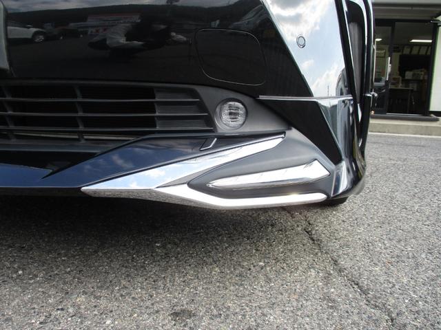 プリウス Ｓツーリングセレクション・ブラックエディション　モデリスタエアロ　純正ワイドナビ　フルセグＴＶ　全方位カメラ　社外１８インチＡＷ　レーダークルーズコントロール　トヨタセーフティセンス　オートライト　ＬＥＤヘッドライト　オートマチックハイビーム（6枚目）