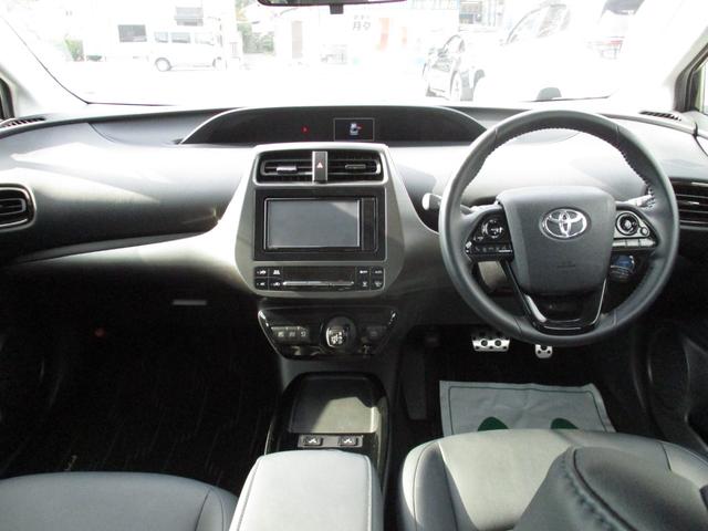 プリウス Ｓツーリングセレクション・ブラックエディション　モデリスタエアロ　純正ワイドナビ　フルセグＴＶ　全方位カメラ　社外１８インチＡＷ　レーダークルーズコントロール　トヨタセーフティセンス　オートライト　ＬＥＤヘッドライト　オートマチックハイビーム（22枚目）