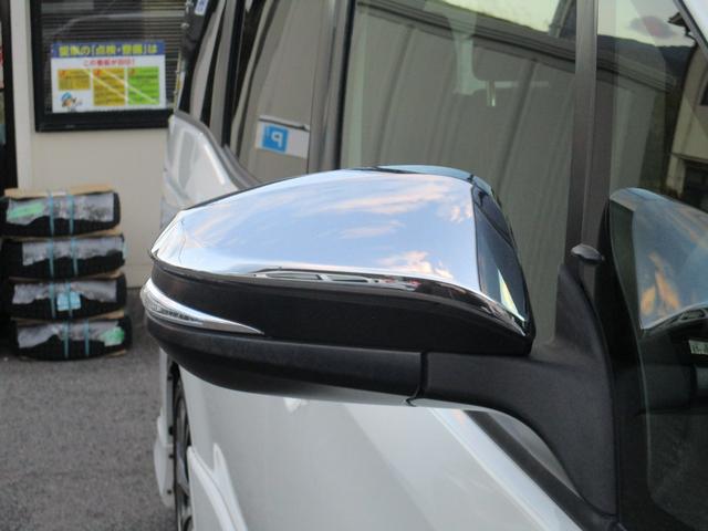 ヴォクシー ハイブリッドＺＳ　煌ＩＩ　モデリスタエアロ　１オーナー　ワイドディスプレイオーディオ　ブルートゥース　バックモニター　デジタルインナーミラー　社外１８アルミ　ローダウンサス　セーフティセンス　コーナーセンサー　ドラレコ　ＥＴＣ（8枚目）