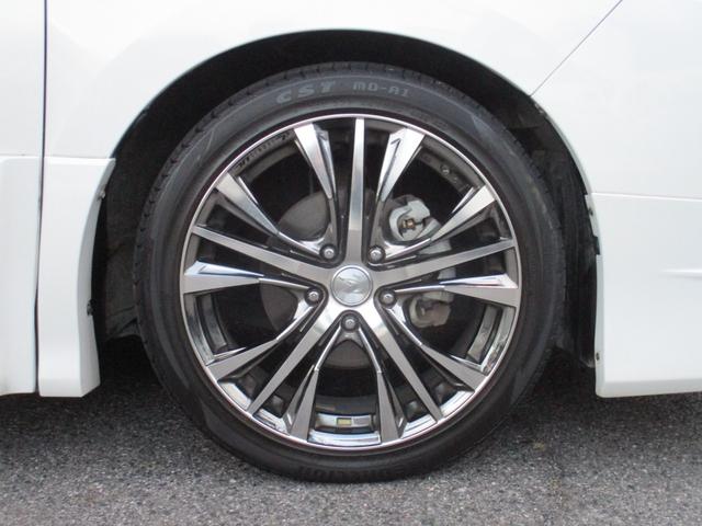 ヴォクシー ハイブリッドＺＳ　煌ＩＩ　モデリスタエアロ　１オーナー　ワイドディスプレイオーディオ　ブルートゥース　バックモニター　デジタルインナーミラー　社外１８アルミ　ローダウンサス　セーフティセンス　コーナーセンサー　ドラレコ　ＥＴＣ（13枚目）