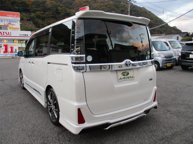 ヴォクシー ハイブリッドＺＳ　煌ＩＩ　モデリスタエアロ　１オーナー　ワイドディスプレイオーディオ　ブルートゥース　バックモニター　デジタルインナーミラー　社外１８アルミ　ローダウンサス　セーフティセンス　コーナーセンサー　ドラレコ　ＥＴＣ（16枚目）