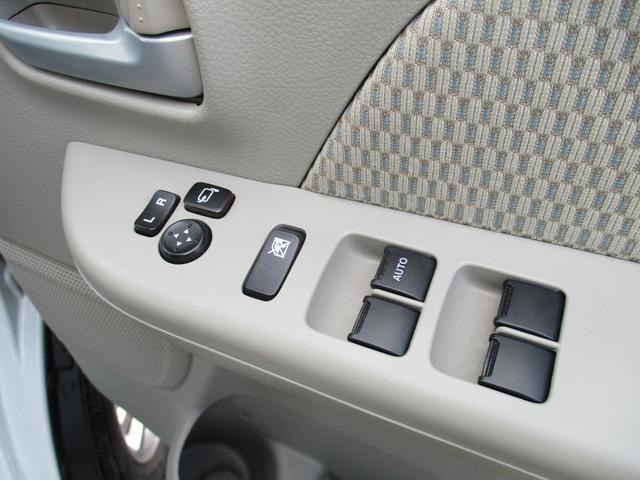 エブリイワゴン ＰＺターボ　ストラーダナビ　フルセグＴＶ　Ｂモニター　ＣＤ／ＤＶＤ再生　ブルートゥース対応　左オートステップ　パワースライドドア　レーダーブレーキ　レーンキープ　コーナーセンサー　前後ドラレコ　　シートカバー（49枚目）