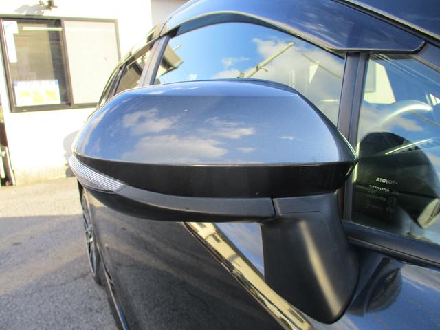 カローラツーリング ハイブリッド　ダブルバイビー　モデリスタエアロ　ＴＲＤ１８インチＡＷ　純正ディスプレイオーディオ　トヨタセーフティセンス　レーダークルーズコントロール　バックカメラ　ステアリングヒーター　ハーフレザーシート　シートヒーター（12枚目）